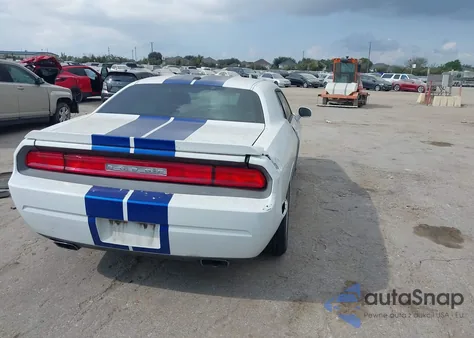 2011 Dodge Challenger R/T z USA, uszkodzony, nr VIN 2B3CJ5DT5BH590353
